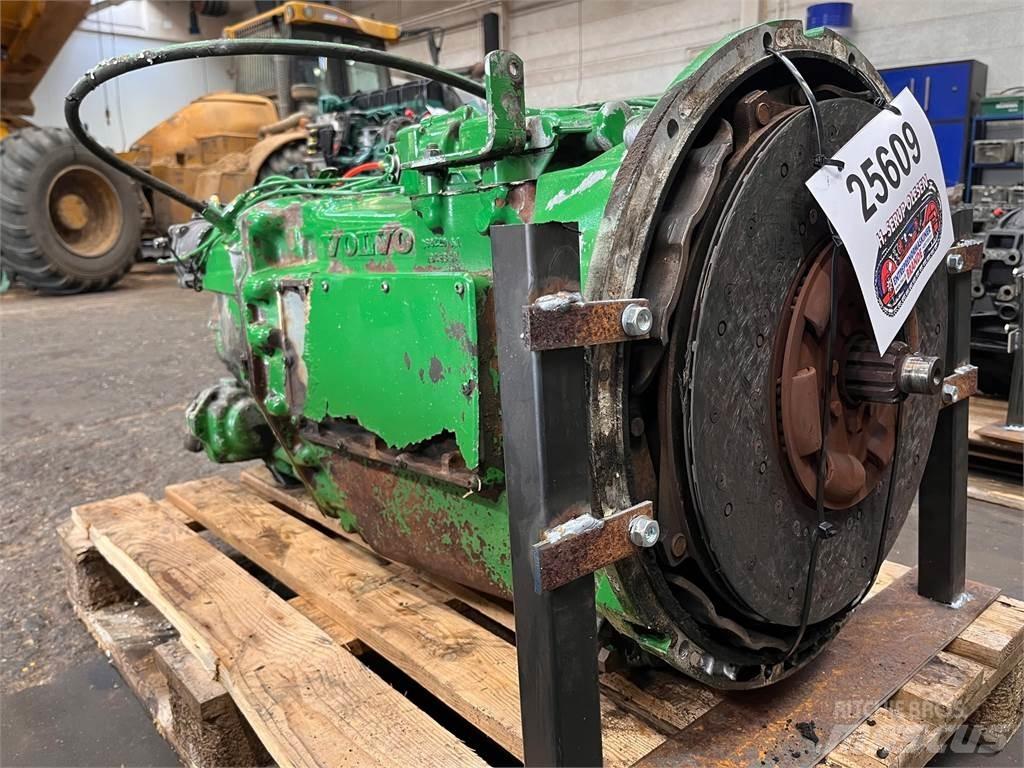 Volvo SR1700 transmission Трансмиссии и КПП