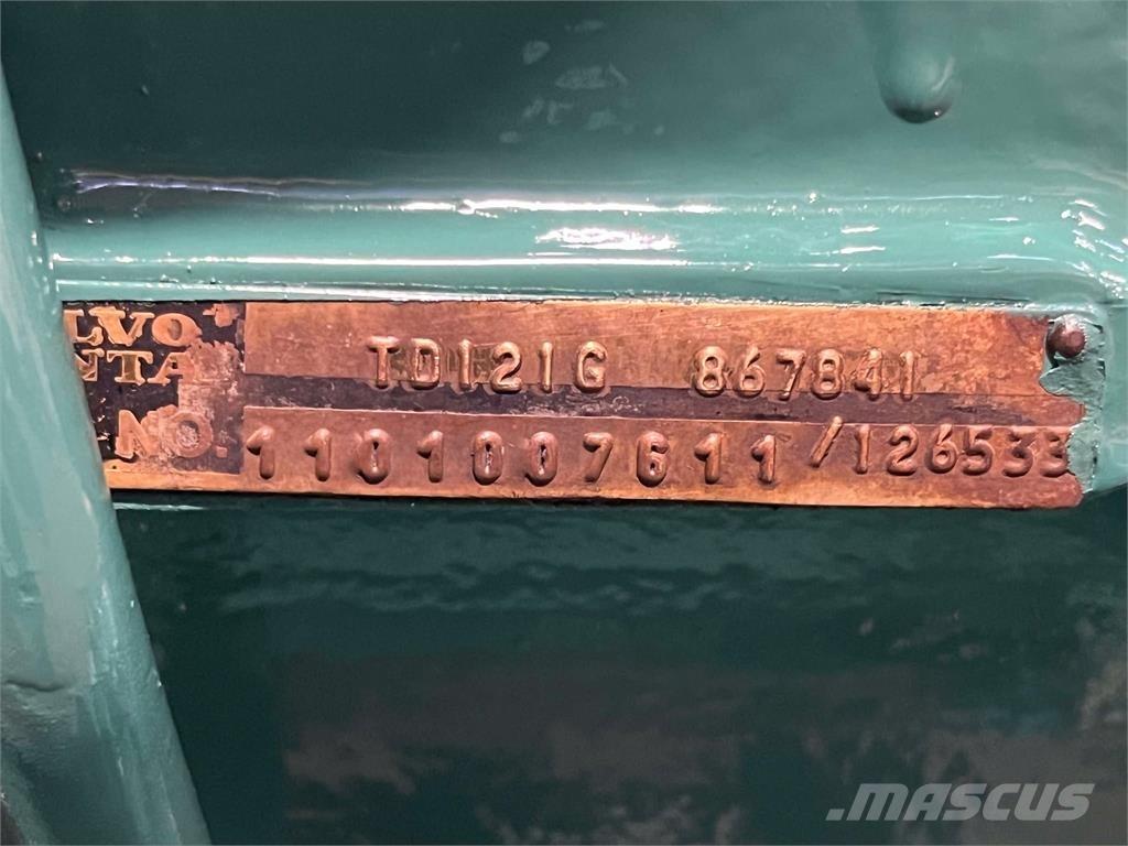 Volvo TD121G motor Двигатели