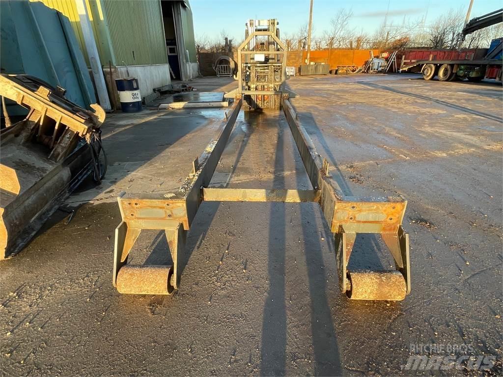  Wirehejs ramme Низкорамные полуприцепы
