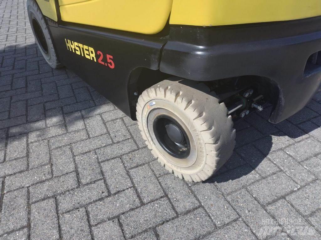 Hyster J2.5XN Электропогрузчики