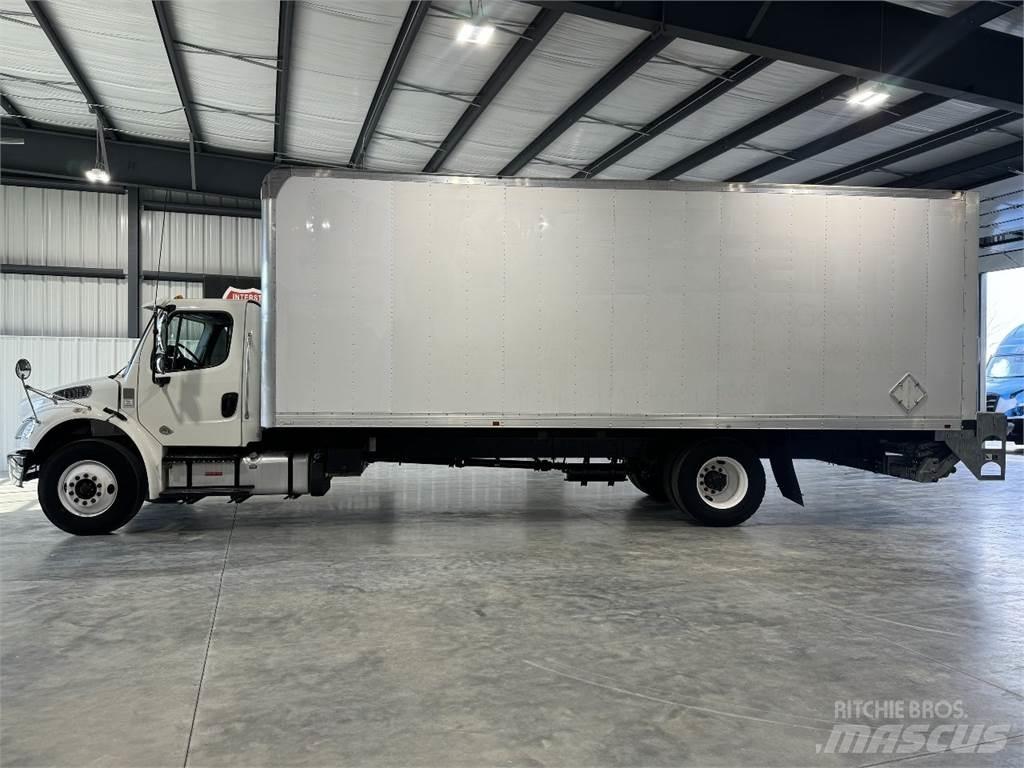 Freightliner M2 Грузовики-Фургоны