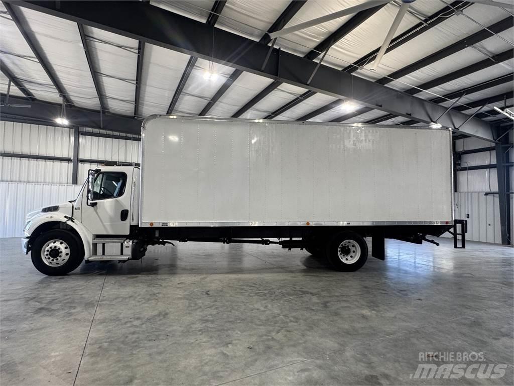 Freightliner M2 Грузовики-Фургоны