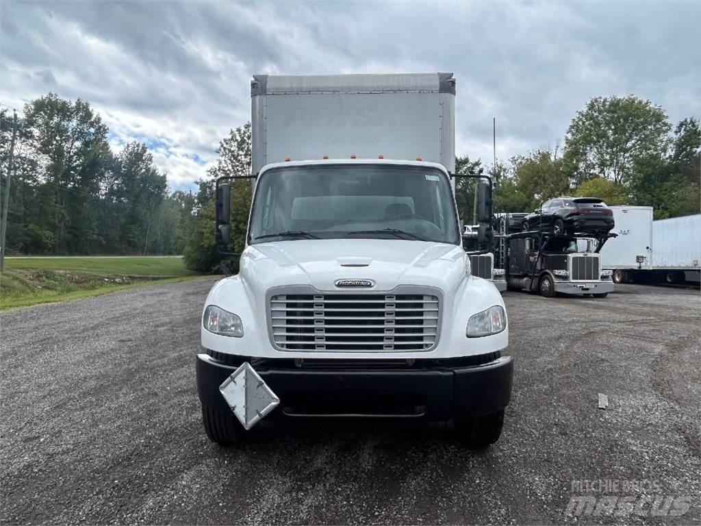 Freightliner M2 106 Грузовики-Фургоны