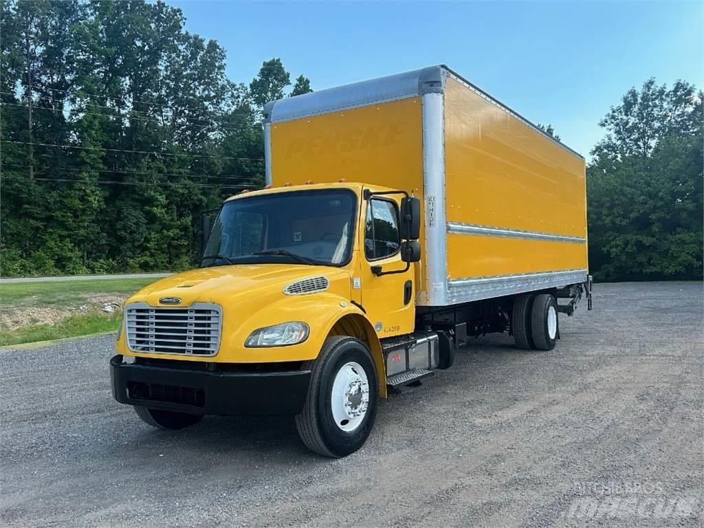 Freightliner M2106 Грузовики-Фургоны