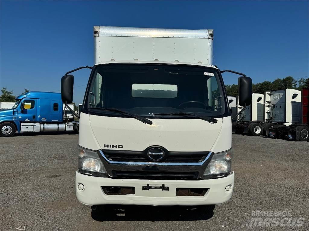 Hino 195 Грузовики-Фургоны