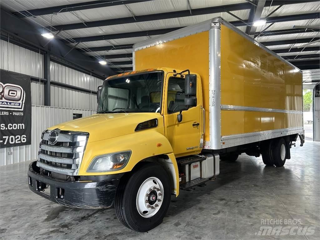 Hino 268 Грузовики-Фургоны