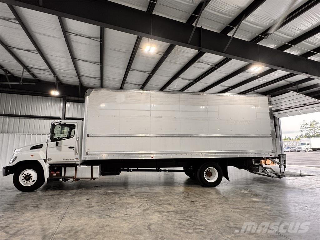Hino 268 Грузовики-Фургоны