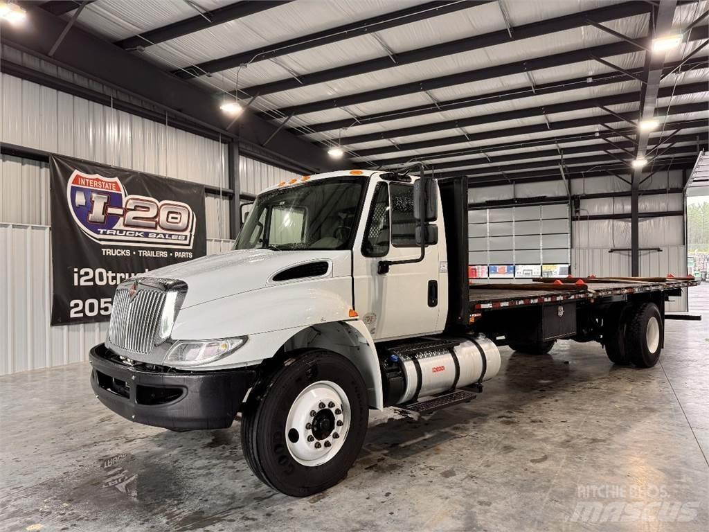 International 4300 Грузовики-платформы/боковая разгрузка