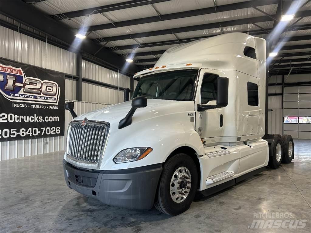 International LT625 Седельные тягачи