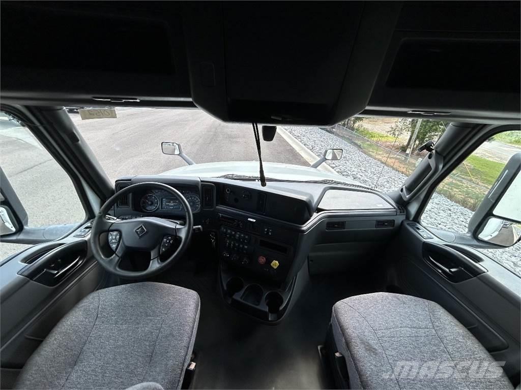 International LT625 Седельные тягачи