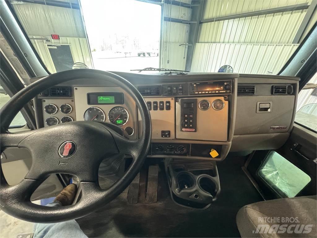 Kenworth T270 Грузовики-Фургоны