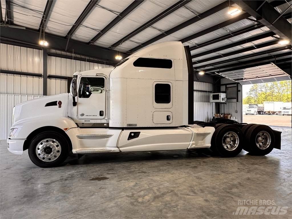 Kenworth T660 Седельные тягачи