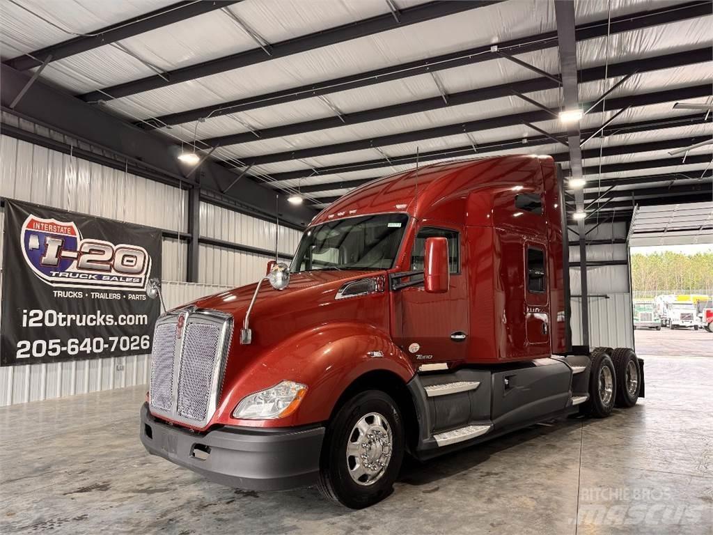 Kenworth T680 Седельные тягачи