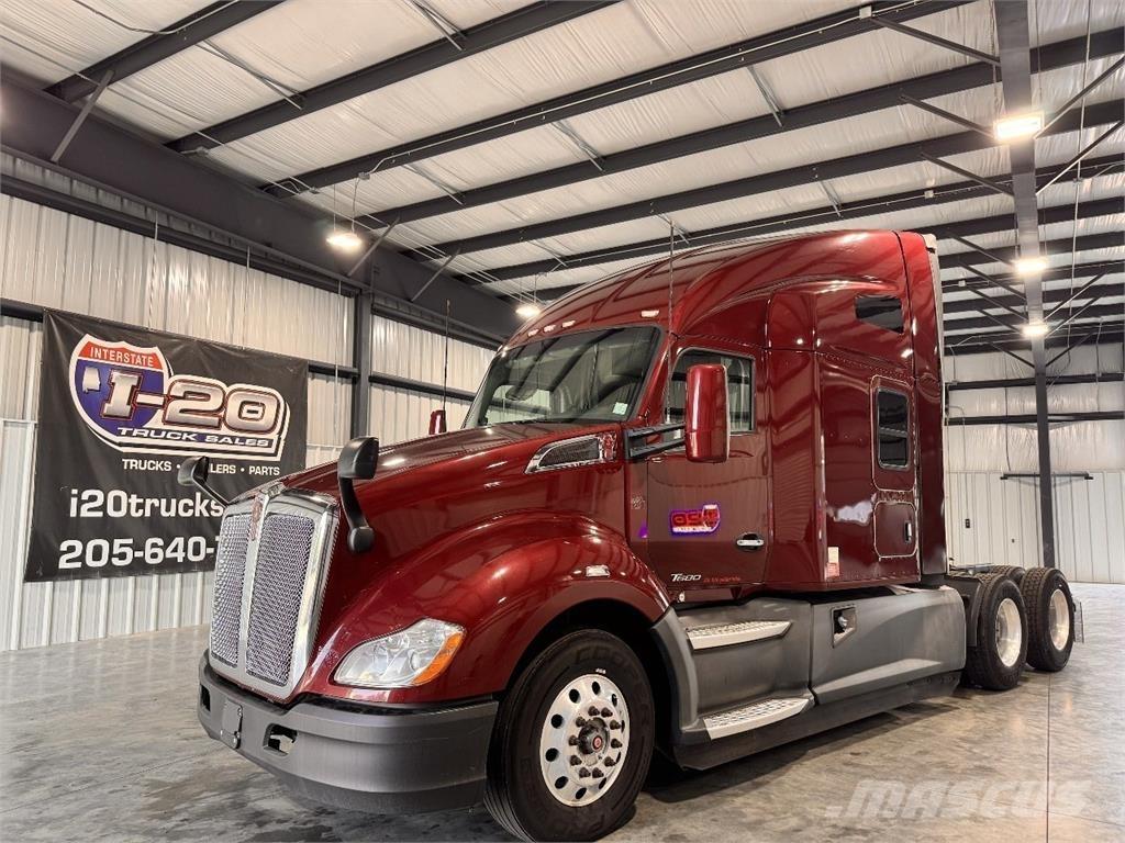 Kenworth T680 Седельные тягачи