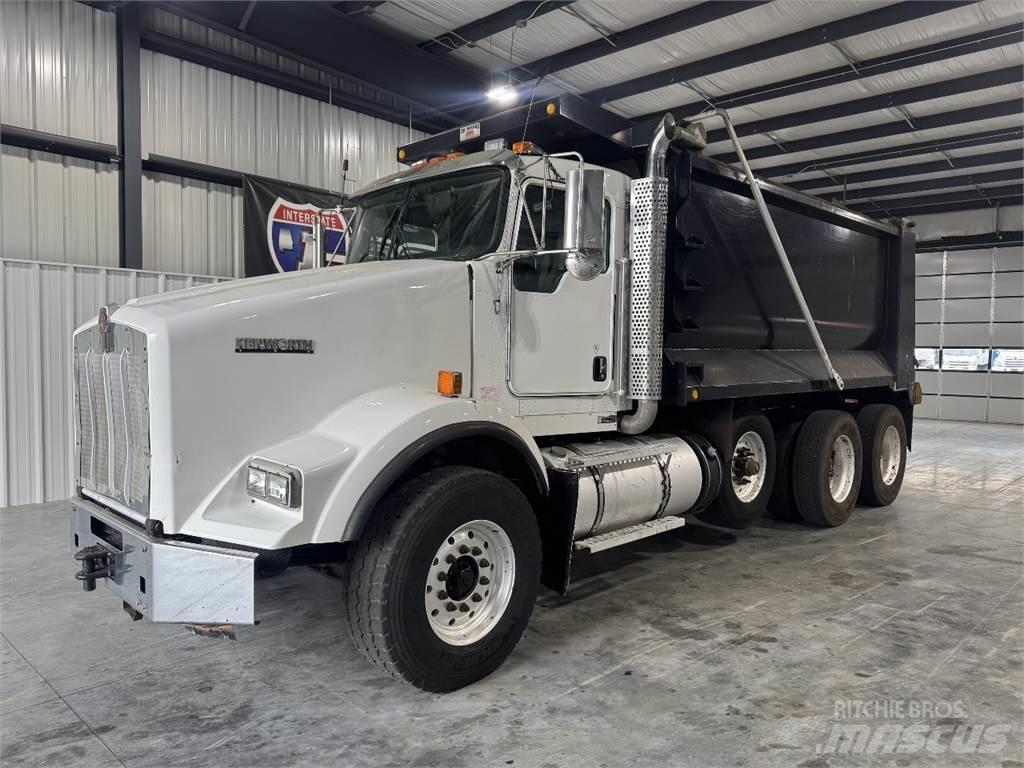 Kenworth T800 Грузовики-Самосвалы