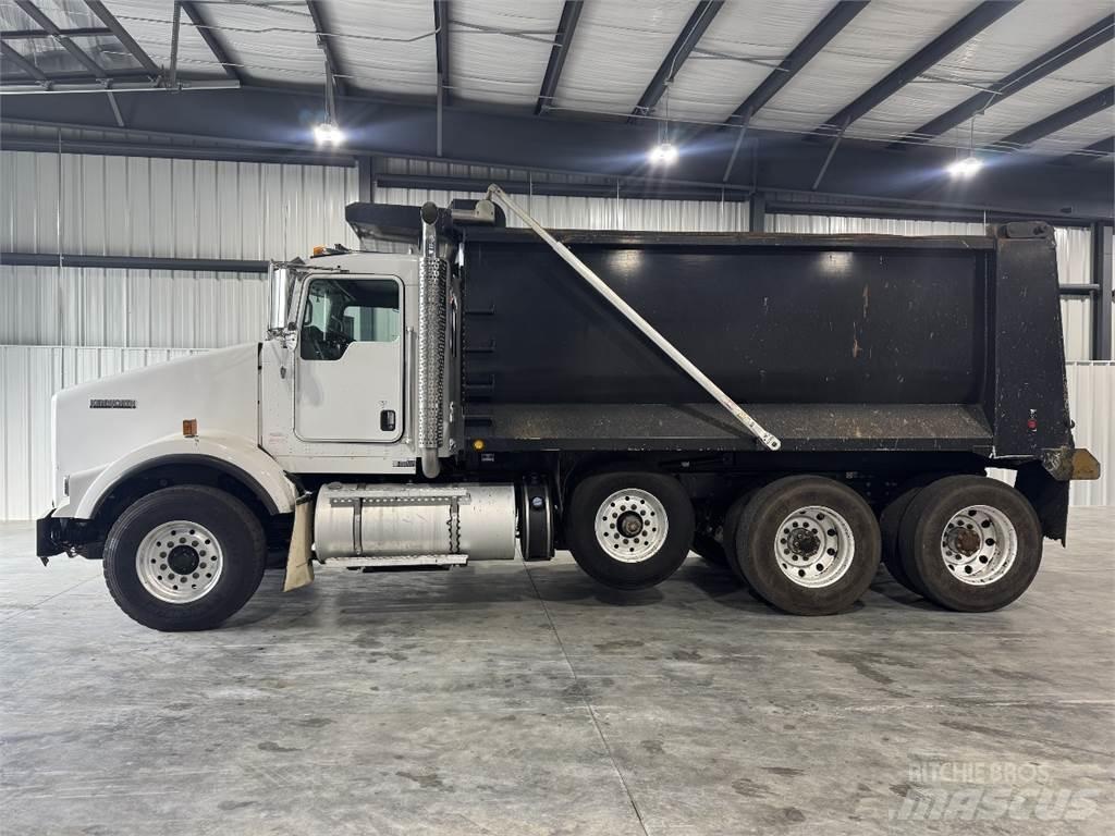 Kenworth T800 Грузовики-Самосвалы