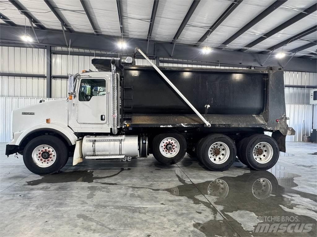 Kenworth T800 Грузовики-Самосвалы