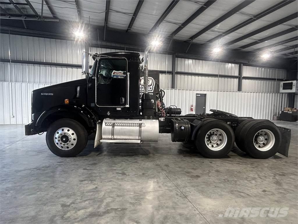 Kenworth T800 Седельные тягачи