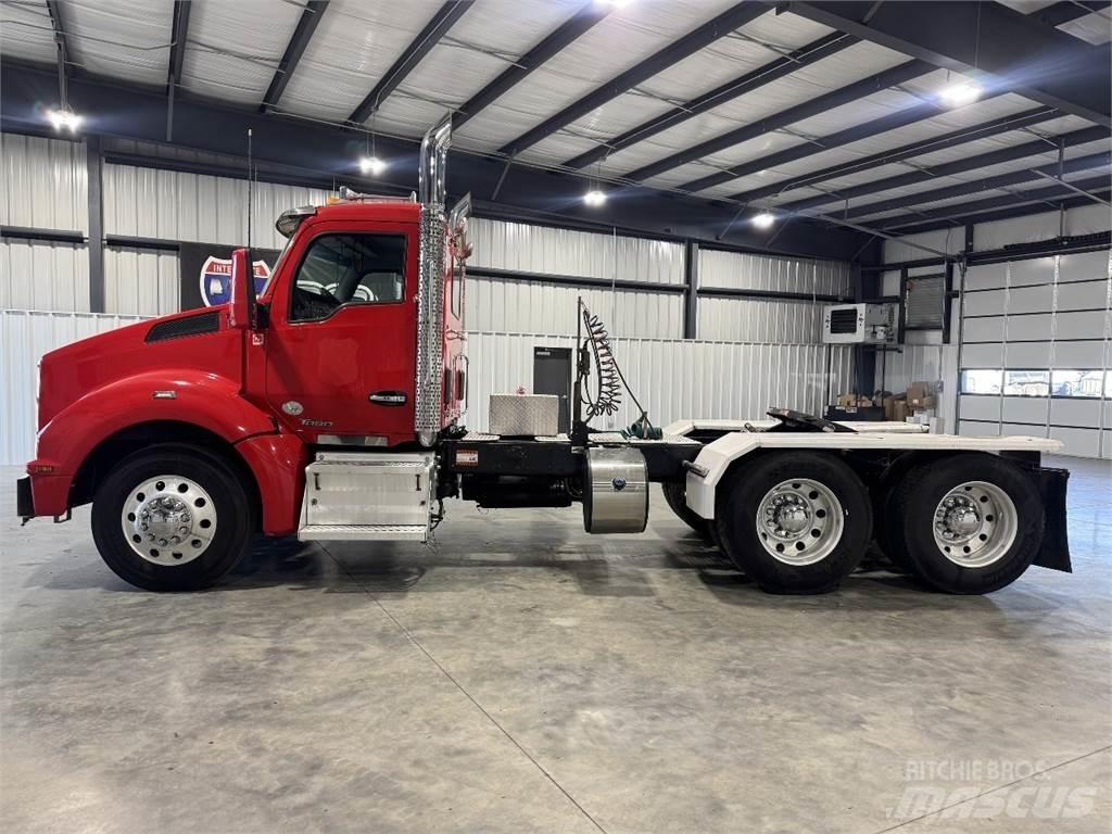 Kenworth T880 Седельные тягачи