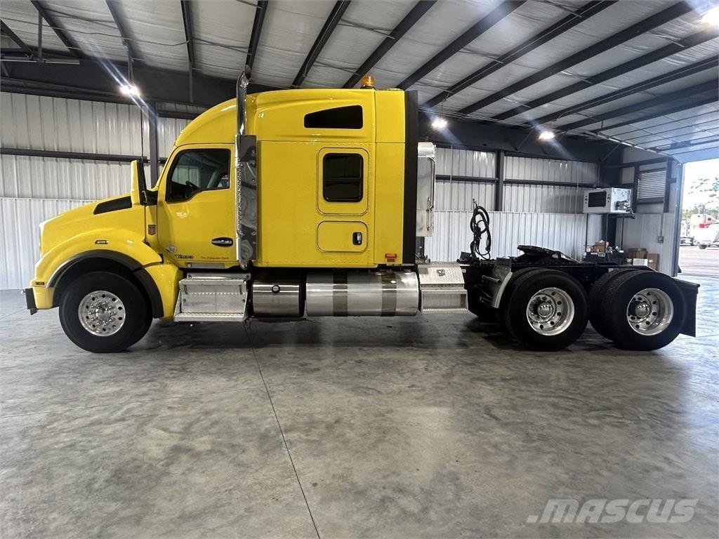 Kenworth T880 Седельные тягачи
