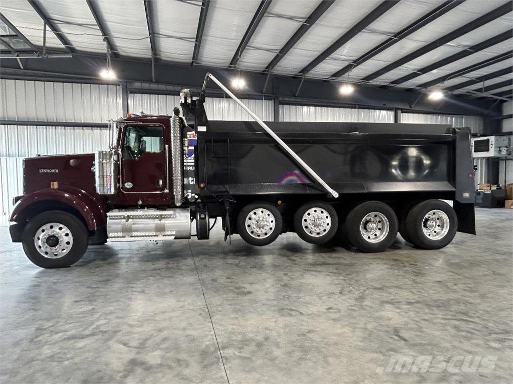 Kenworth W900B Грузовики-Самосвалы