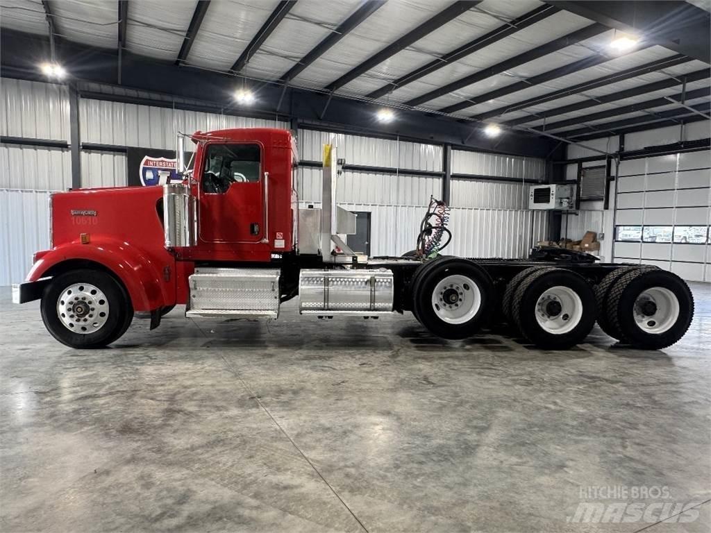 Kenworth W900L Седельные тягачи