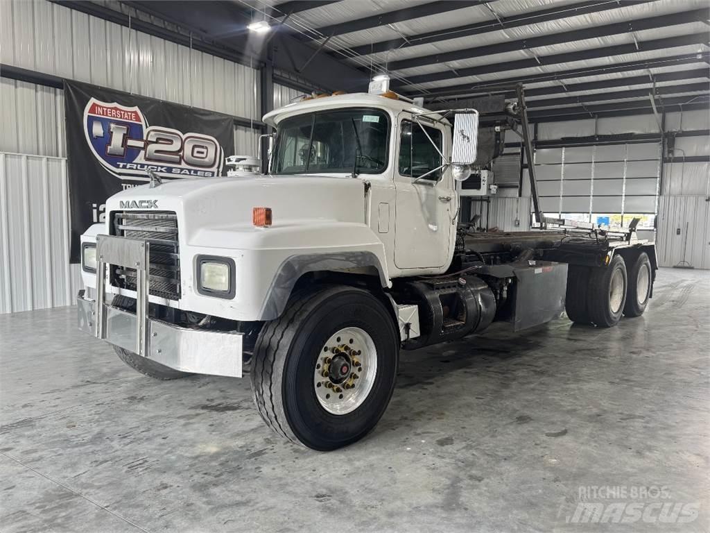 Mack RD690S Грузовики-Контейнеровозы