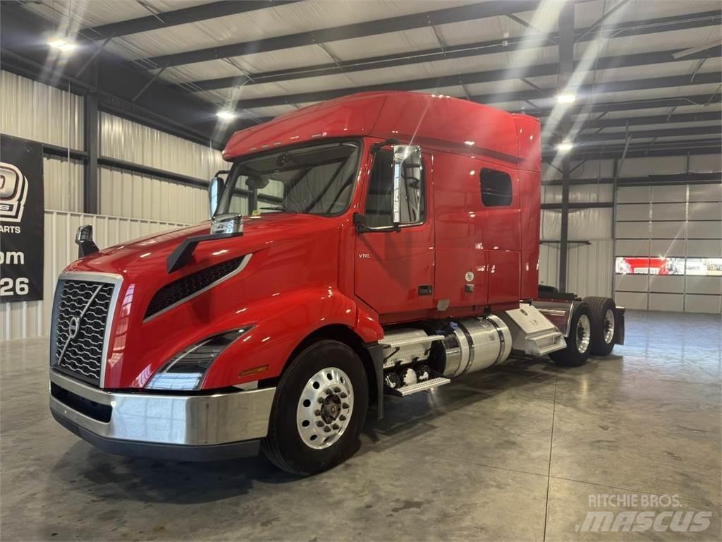 Volvo VNL64T740 Седельные тягачи