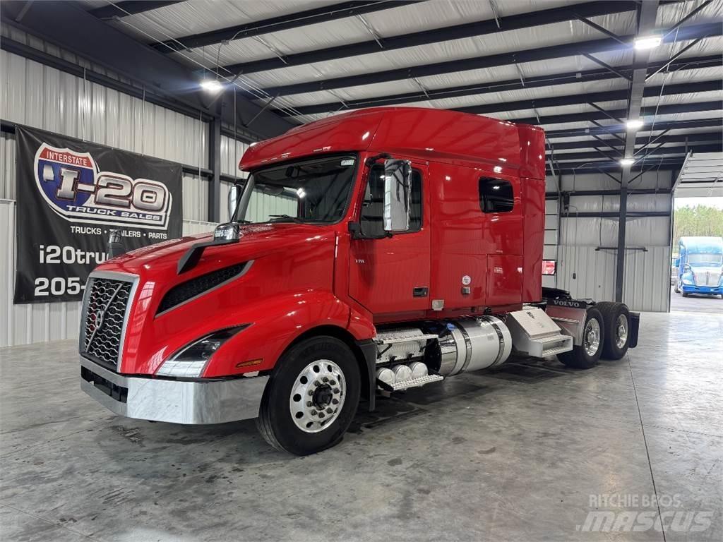 Volvo VNL64T740 Седельные тягачи