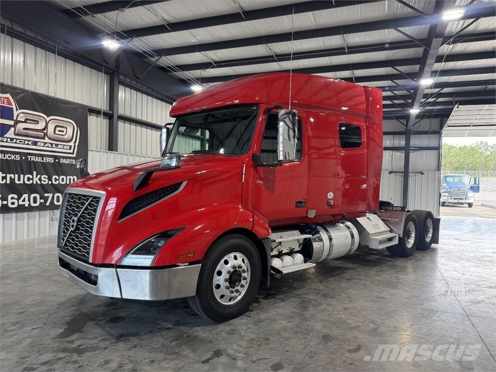 Volvo VNL64T740 Седельные тягачи