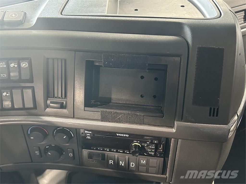 Volvo VNL860 Седельные тягачи
