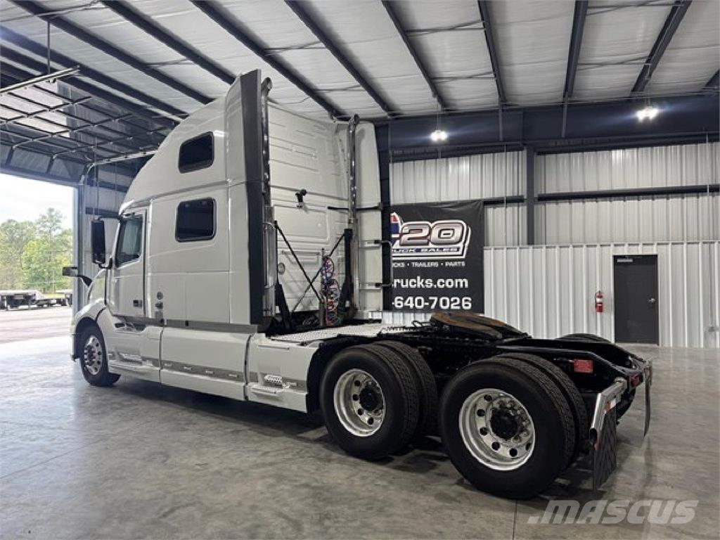 Volvo VNL860 Седельные тягачи