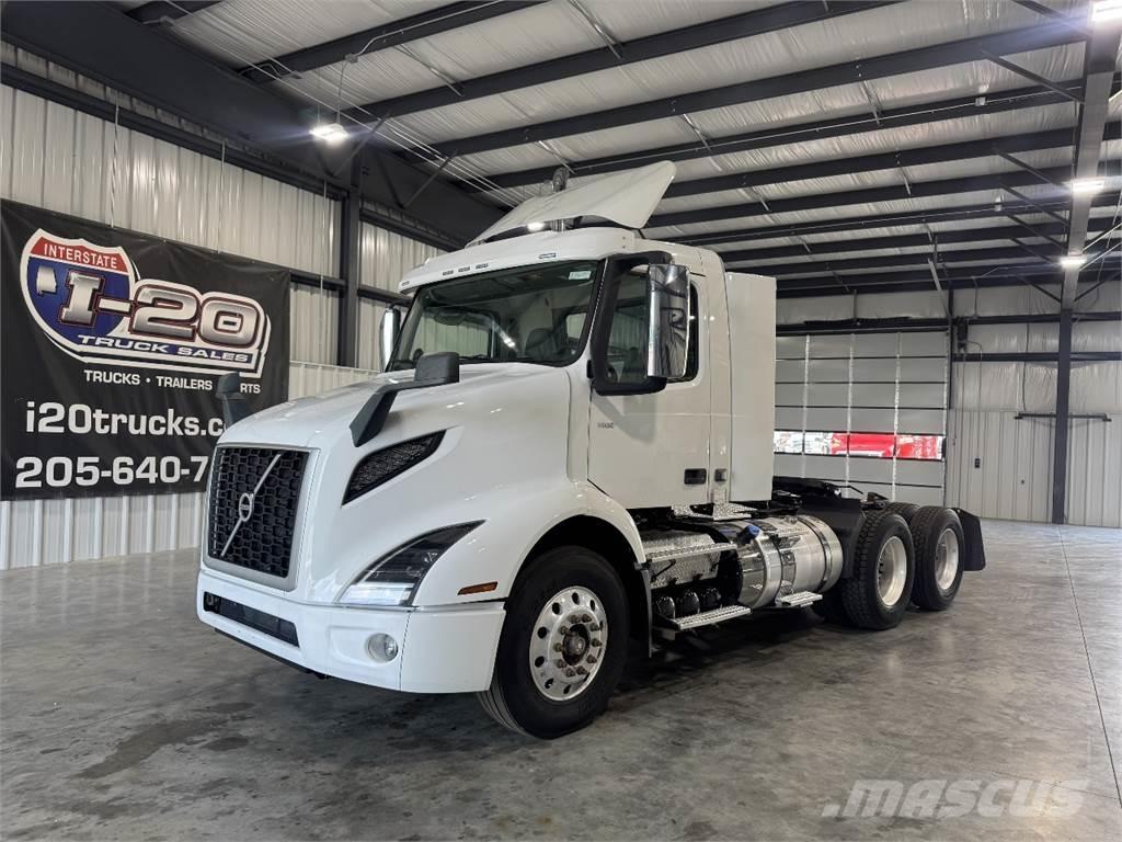 Volvo VNR64T300 Седельные тягачи