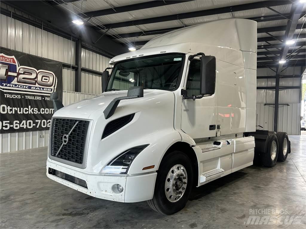 Volvo VNR64T640 Седельные тягачи