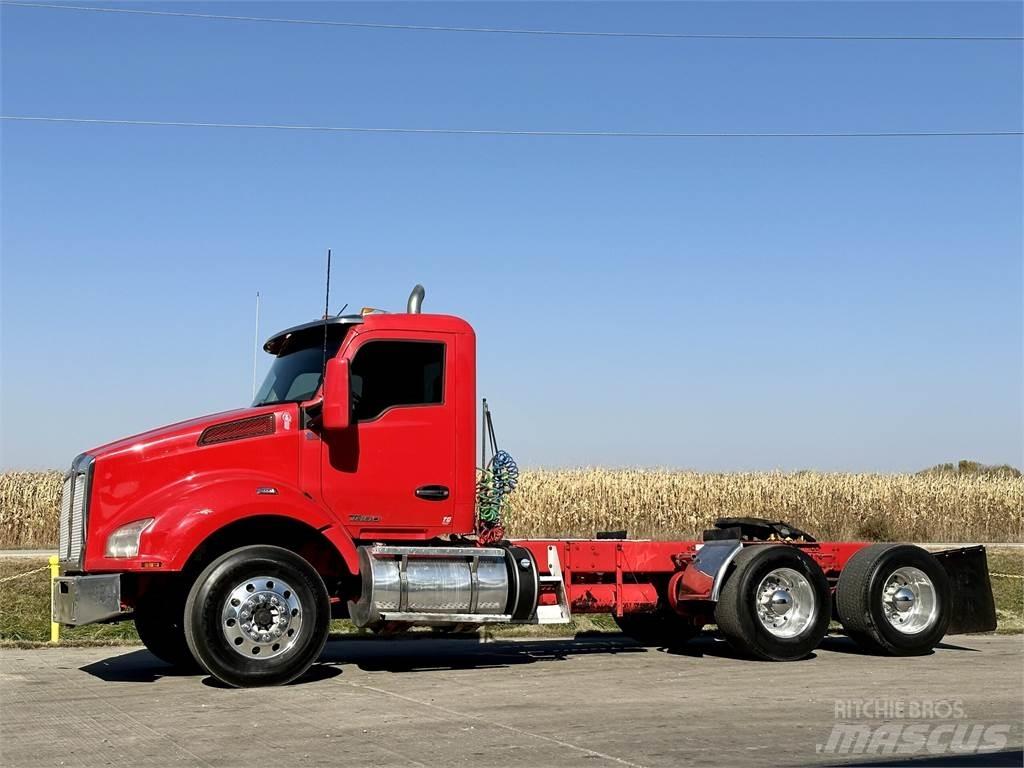 Kenworth T880 Седельные тягачи
