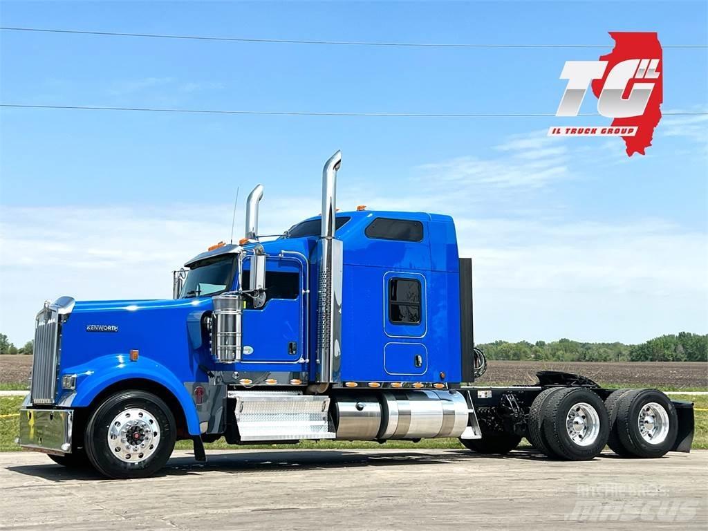 Kenworth W900 Седельные тягачи