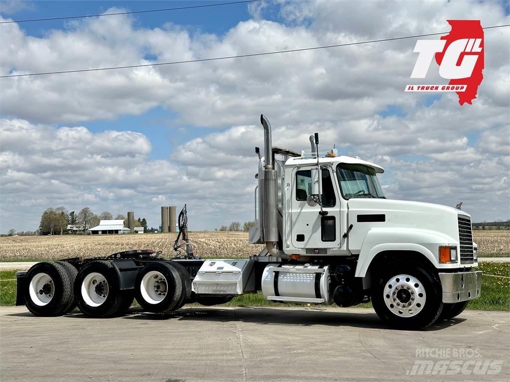 Mack CH613 Седельные тягачи
