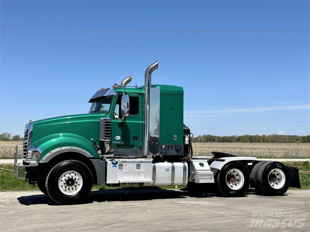 Mack Titan TD713 Седельные тягачи