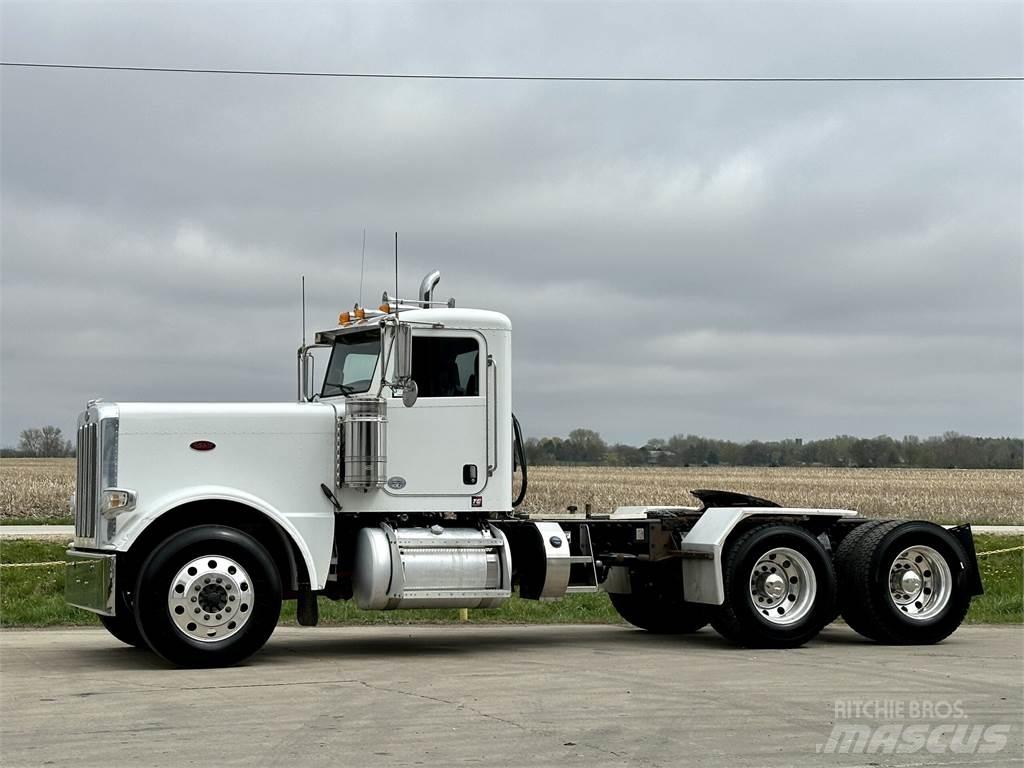 Peterbilt 389 Седельные тягачи