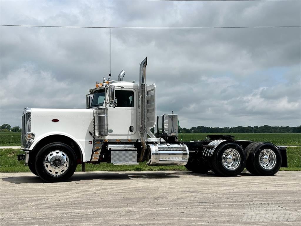 Peterbilt 389 Седельные тягачи