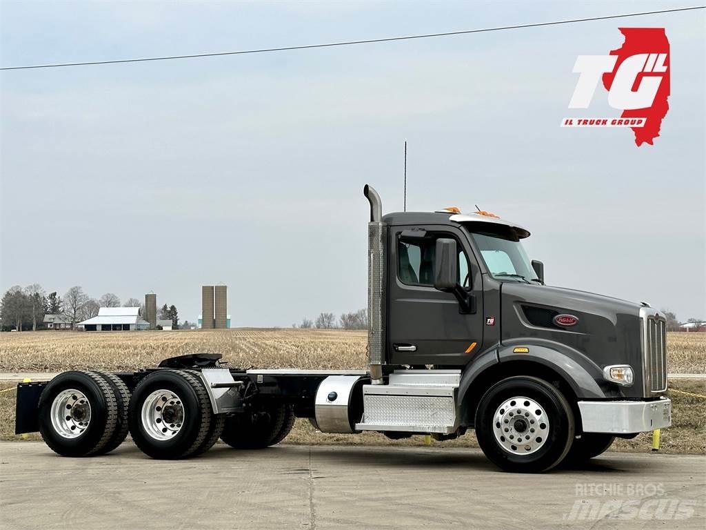 Peterbilt 567 Седельные тягачи