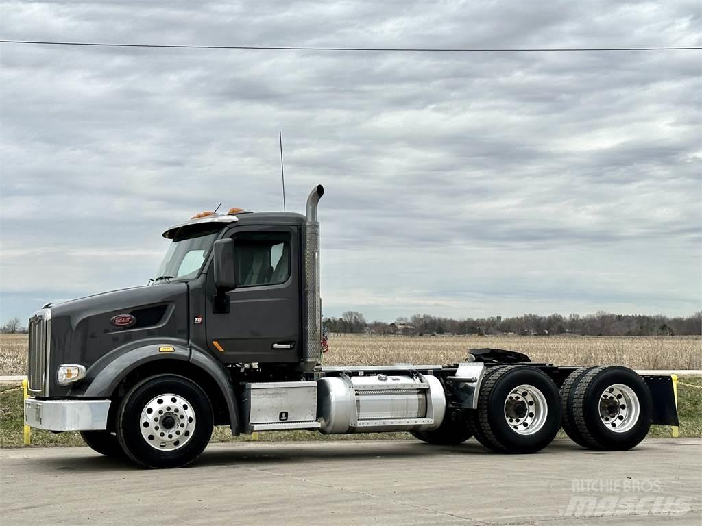 Peterbilt 567 Седельные тягачи