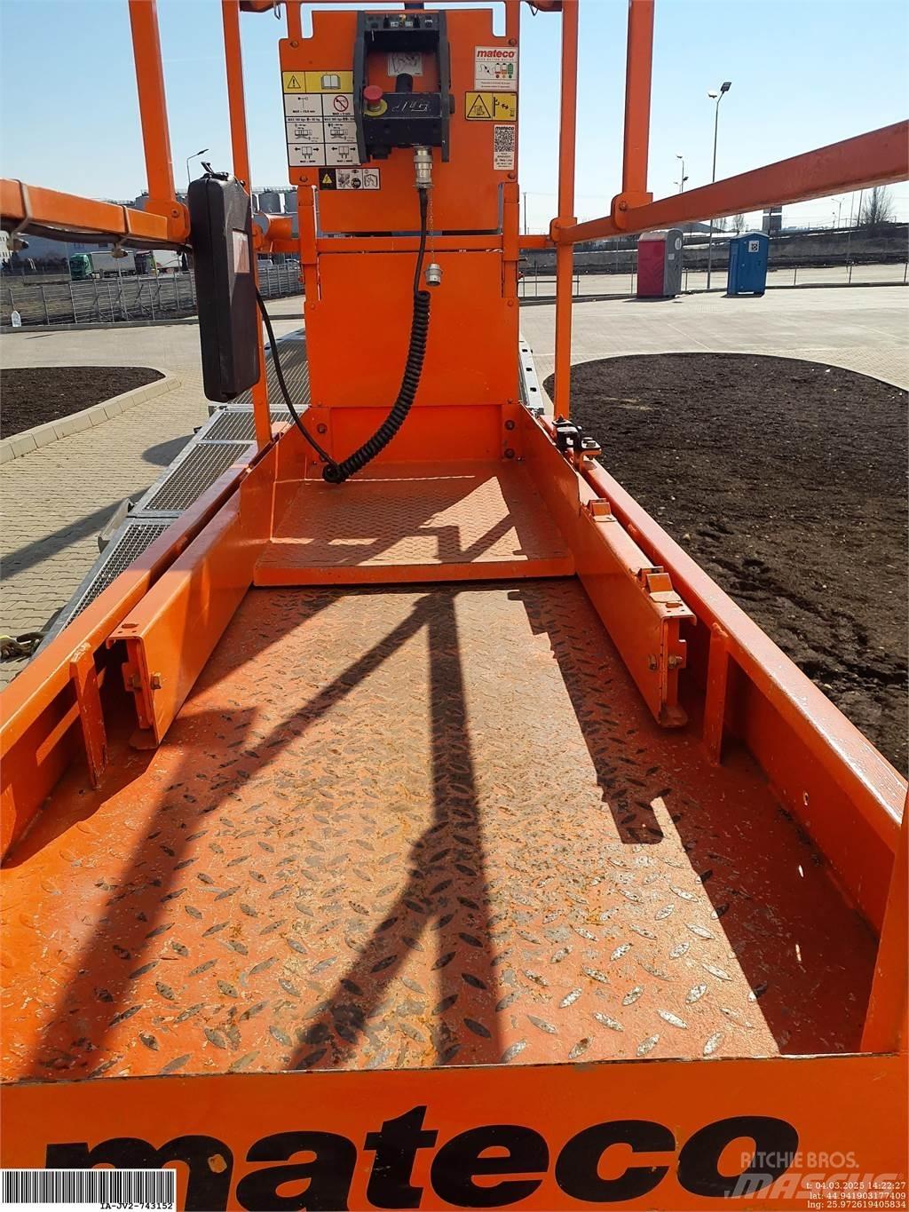 JLG 2032ES Ножничные подъемники