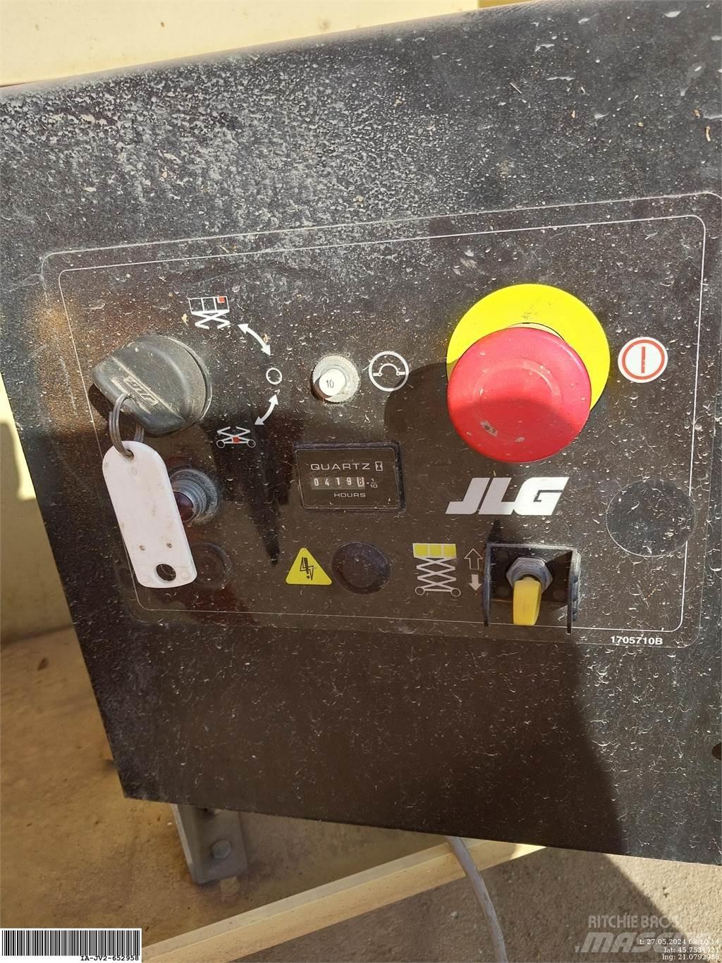 JLG 4069LE Ножничные подъемники