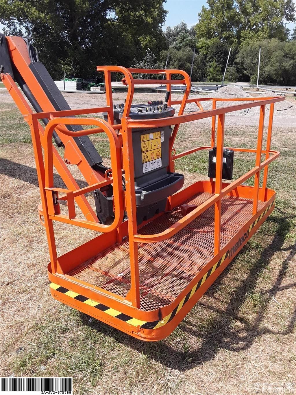 JLG 660SJ Коленчатые подъемники