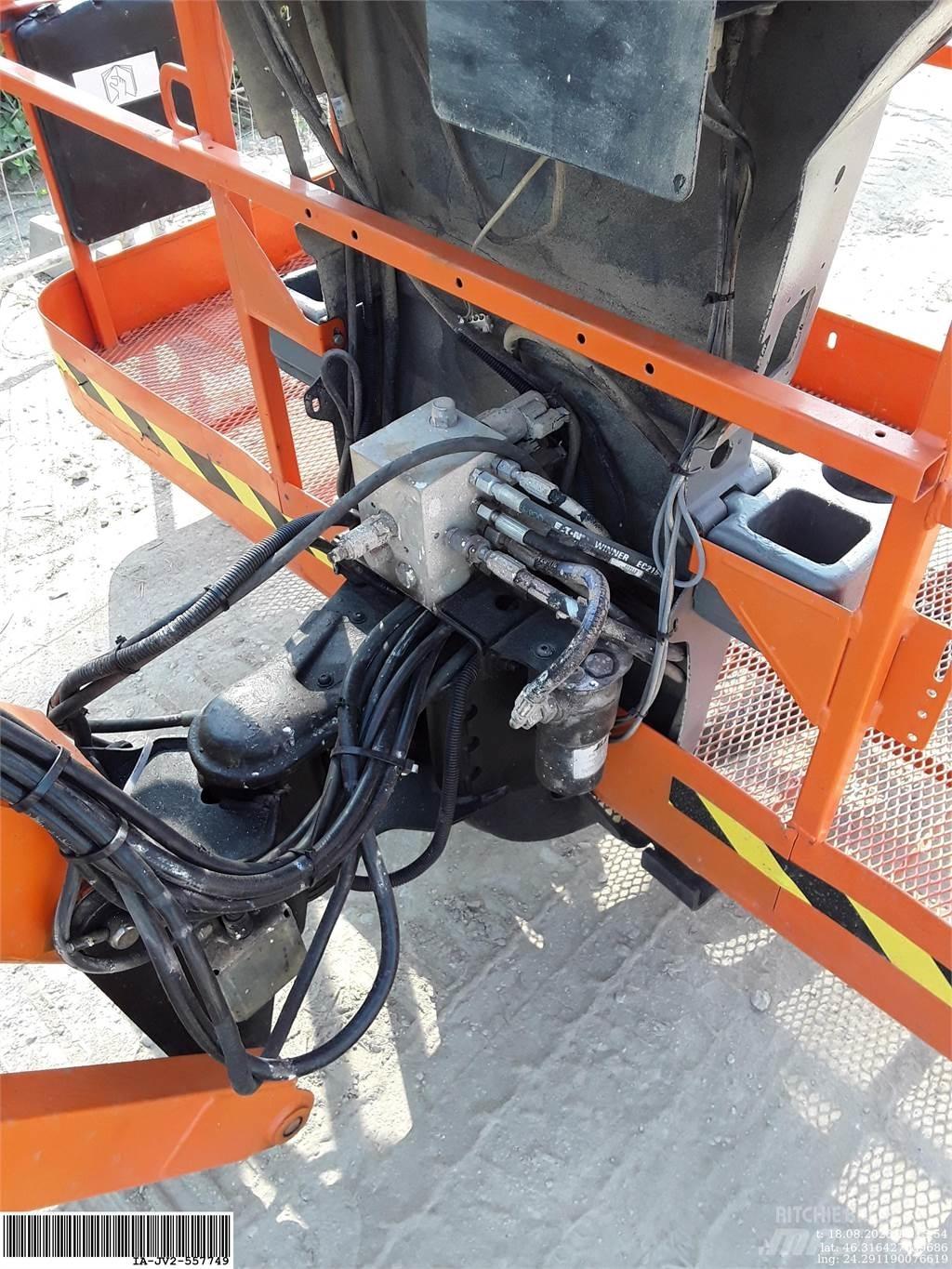 JLG 860SJ Коленчатые подъемники
