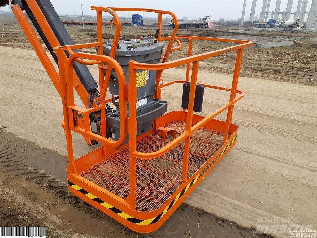 JLG 860SJ Коленчатые подъемники
