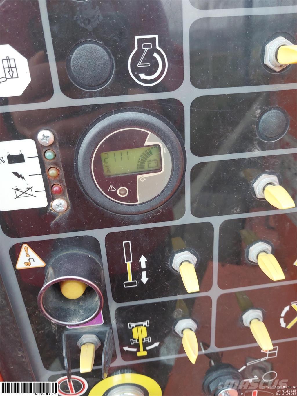 JLG E450AJ Коленчатые подъемники