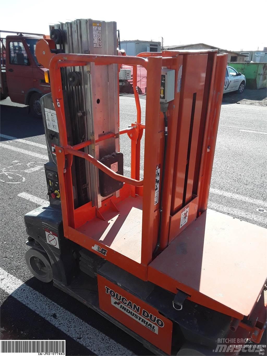 JLG Toucan duo Вертикальные мачтовые подъемники