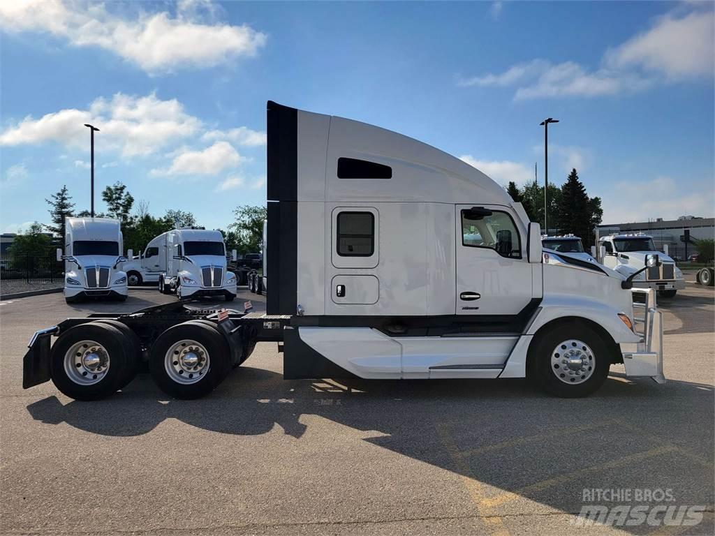 Kenworth T680 Седельные тягачи